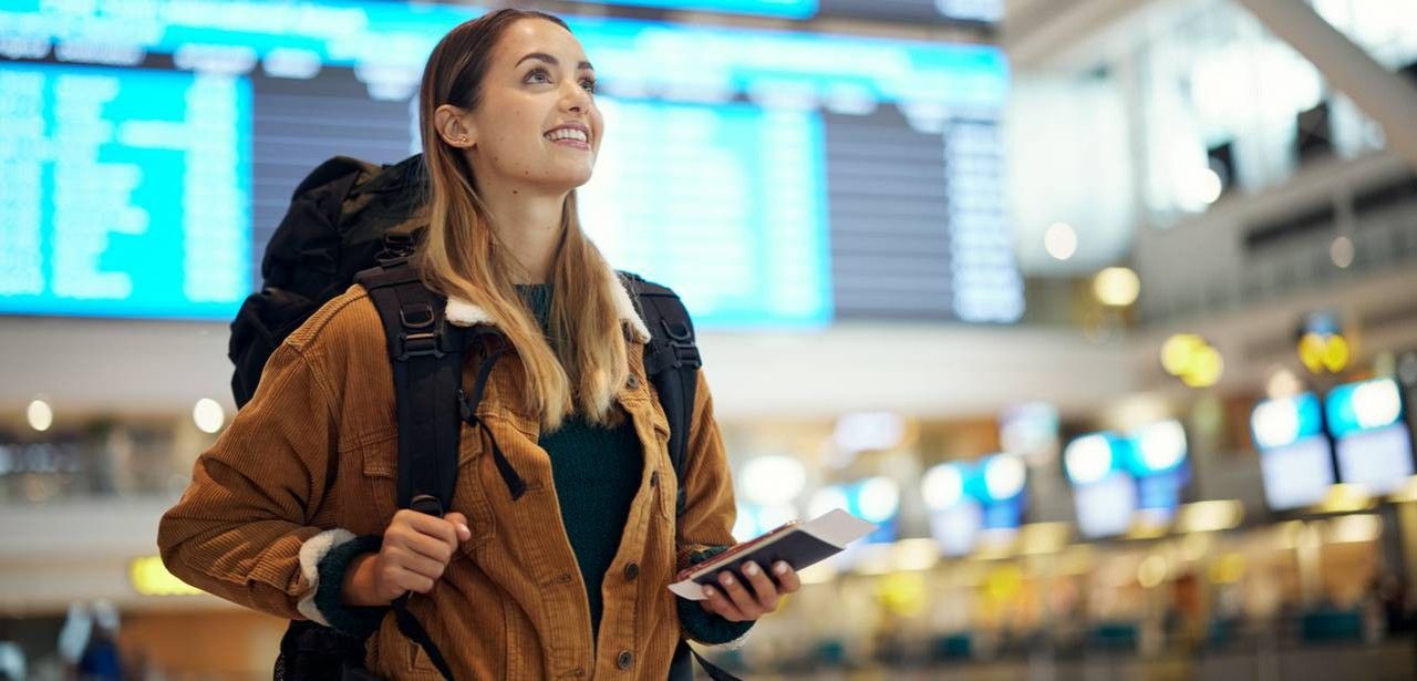 Ausweisdokumente und Visa: Wichtige Informationen für Reisen ins (Foto: AdobeStock 569821468 Nina Lpeopleimages.com)